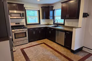 330 Robertson Ave, Battle Creek, MI 49015 - Photo 4