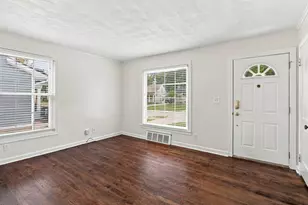 1037 Royal Ave, Royal Oak, MI 48073 - Photo 6