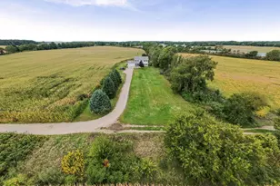 20526 Fox St, Cassopolis, MI 49031 - Photo 4