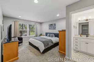 642 Clover Ridge Ave NW, Grand Rapids, MI 49504 - Photo 18