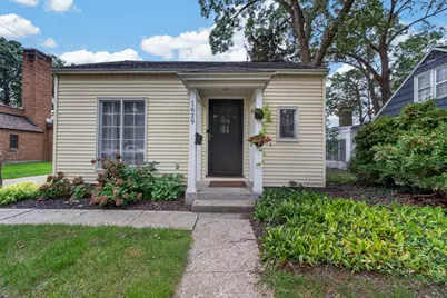 1629 Montague Avenue, Muskegon, MI 49441 - Photo 2