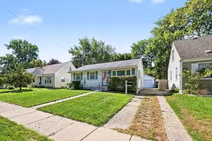 1110 Hull Ave, Ypsilanti, MI 48198 - Photo 2