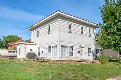 203 N 3rd Avenue, Big Rapids, MI 49307 - Photo 1