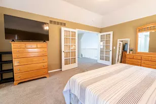 39244 Canterbury Dr, Harrison Township, MI 48045 - Photo 18