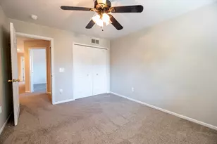 39244 Canterbury Dr, Harrison Township, MI 48045 - Photo 26