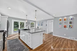 1938 Moerland Ct NW, Grand Rapids, MI 49504 - Photo 10