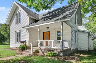324 S Fair St, Otsego, MI 49078 - Photo 1