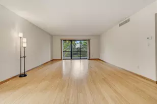643 Crestview St, Holland, MI 49423 - Photo 10