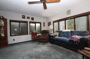 13738 E Tremblay Dr, Vicksburg, MI 49097 - Photo 8