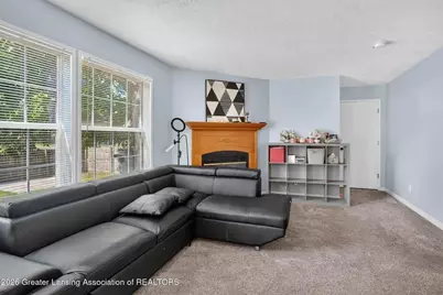 707 Sawyer Road, Lansing, MI 48911 - Photo 10