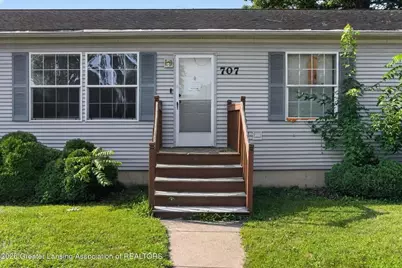 707 Sawyer Road, Lansing, MI 48911 - Photo 4