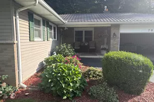 706 N Dr E, Marshall, MI 49068 - Photo 2