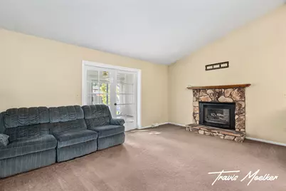 4582 Sutton Place SW, Grandville, MI 49418 - Photo 10
