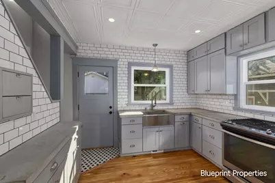 38 Benjamin Avenue NE, Grand Rapids, MI 49503 - Photo 10