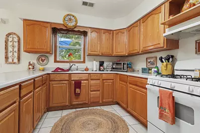 10437 Sunshine Drive, Delton, MI 49046 - Photo 14
