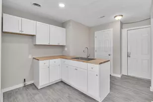 18491 Brady, Bedford, MI 48240 - Photo 8