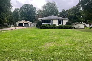 65835 Gridley Rd, Hartford, MI 49057 - Photo 1
