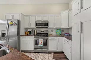 2411 Lake Ave, Muskegon, MI 49445 - Photo 6