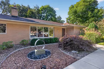 1325 Austscot Drive, Jackson, MI 49203 - Photo 2