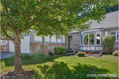 3167 Maple Villa Drive SE, Grand Rapids, MI 49508 - Photo 2