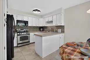 3167 Maple Villa Dr SE, Grand Rapids, MI 49508 - Photo 10