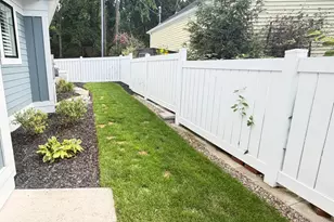 140 E Gull Lake Dr, Augusta, MI 49012 - Photo 54