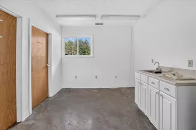 9811 Us-10, Evart, MI 49631 - Photo 26