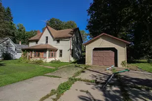 222 N Rowland St, Cassopolis, MI 49031 - Photo 2