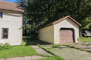 222 N Rowland St, Cassopolis, MI 49031 - Photo 4