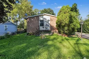 3460 La Salle Dr, Ann Arbor, MI 48108 - Photo 2