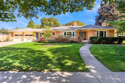 1426 Lake Grove Avenue SE, East Grand Rapids, MI 49506 - Photo 1