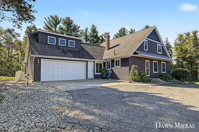 8384 Baldwin Street, Zeeland, MI 49464 - Photo 2