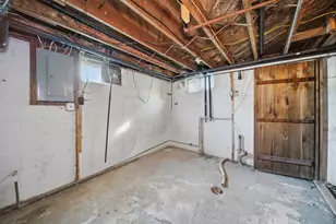 1208 N Eaton St, Albion, MI 49224 - Photo 16