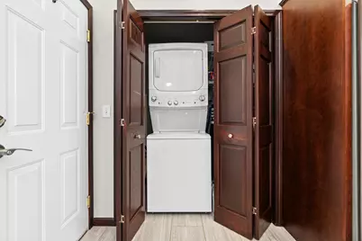 9632 Woodlawn Drive, Portage, MI 49002 - Photo 10