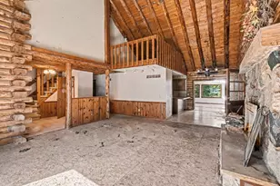 8515 E Price Rd, Laingsburg, MI 48848 - Photo 10