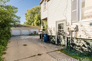 420 Monroe Ave, Grand Haven, MI 49417 - Photo 10