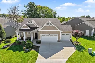 3104 Brayridge Dr, Jenison, MI 49428 - Photo 4