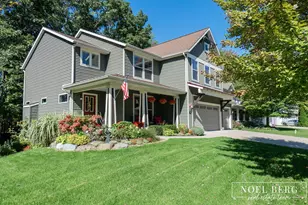 16897 Birchview Ct, Nunica, MI 49448 - Photo 4