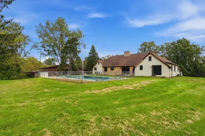 9112 E Miller Road, Durand, MI 48429 - Photo 18