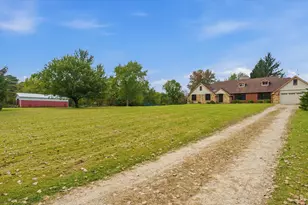 9112 E Miller Rd, Durand, MI 48429 - Photo 2
