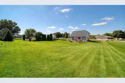 453 N Constitution Avenue, Brooklyn, MI 49230 - Photo 58