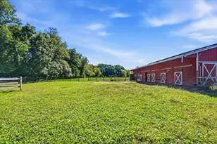 2785 Pearson Rd, Milford, MI 48380 - Photo 38