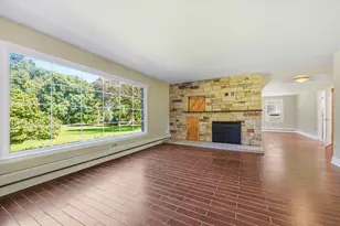 2785 Pearson Rd, Milford, MI 48380 - Photo 4