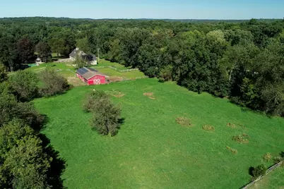 2785 Pearson Road, Milford, MI 48380 - Photo 2