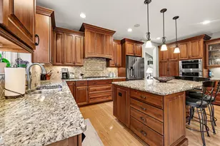 1270 Waterways Dr, Ann Arbor, MI 48108 - Photo 14
