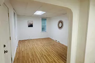 526 Davis St, Manistee, MI 49660 - Photo 6