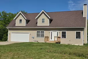 6717 Old Pipestone Rd, Eau Claire, MI 49111 - Photo 1