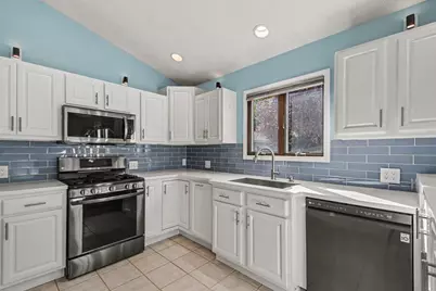 4533 Fruit Ridge Avenue NW, Grand Rapids, MI 49544 - Photo 14