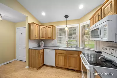 4345 Cherway Court SW, Grandville, MI 49418 - Photo 10