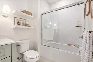 4695 Knapp Bluff Dr NE, Grand Rapids, MI 49525 - Photo 22
